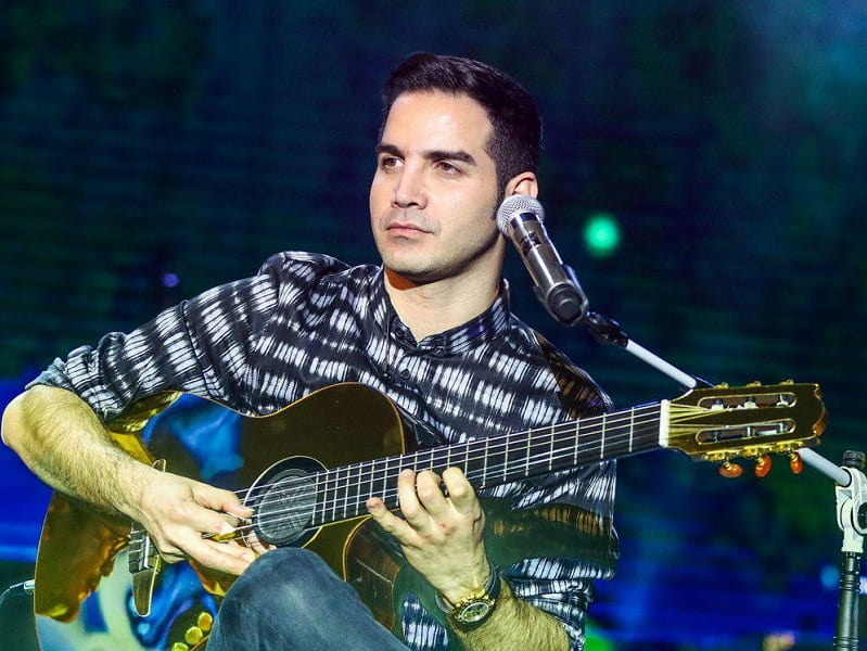 محسن یگانه آهنگساز