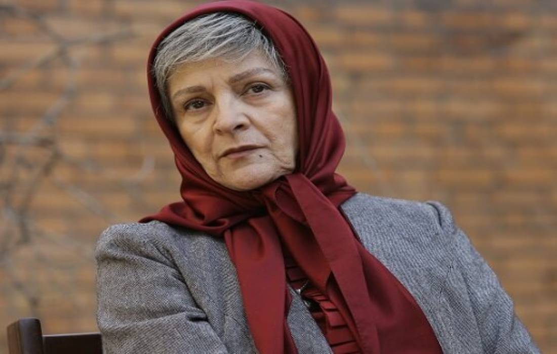 گلاب آدینه